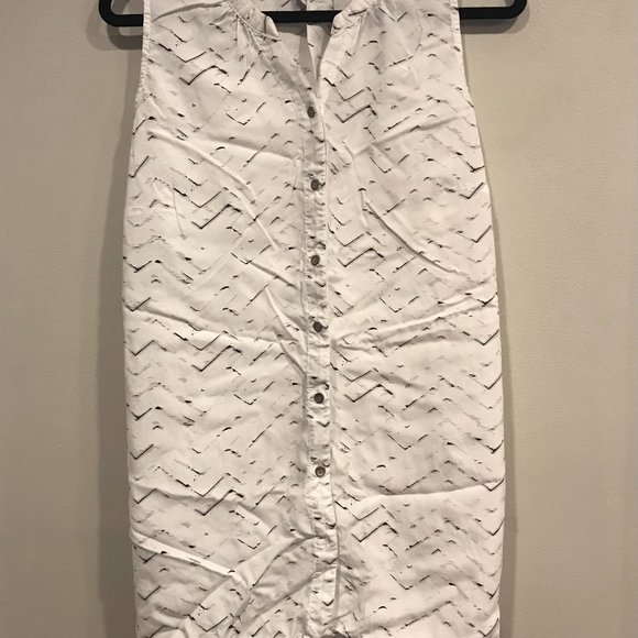 Maternity Tops - Picture 3 of 4